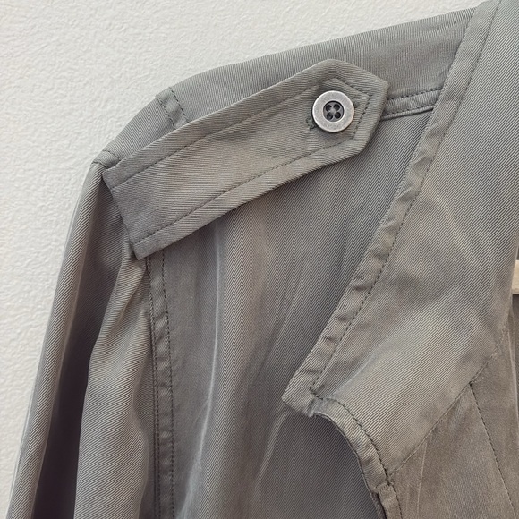 Women's Rails Jacket - Picture 8 of 9